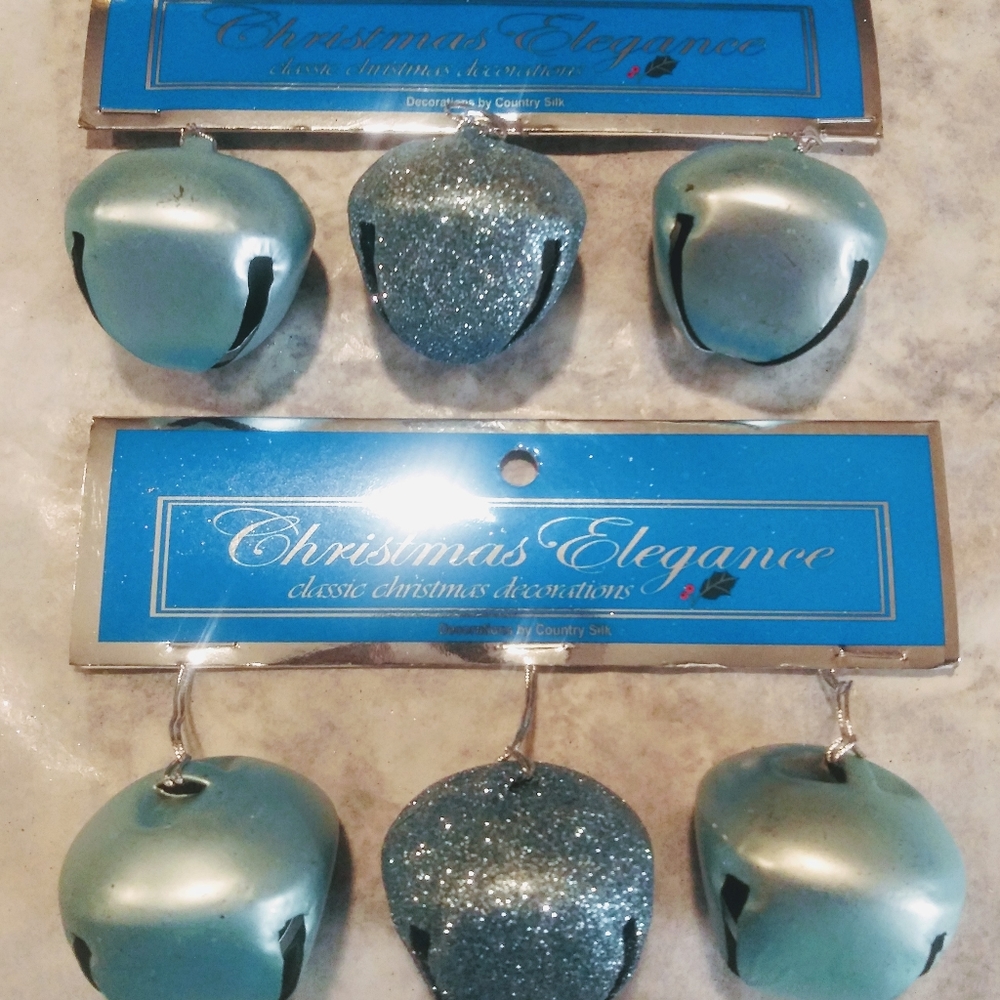 2 Pc Metal Bell Christmas Elegance Seafoam Green